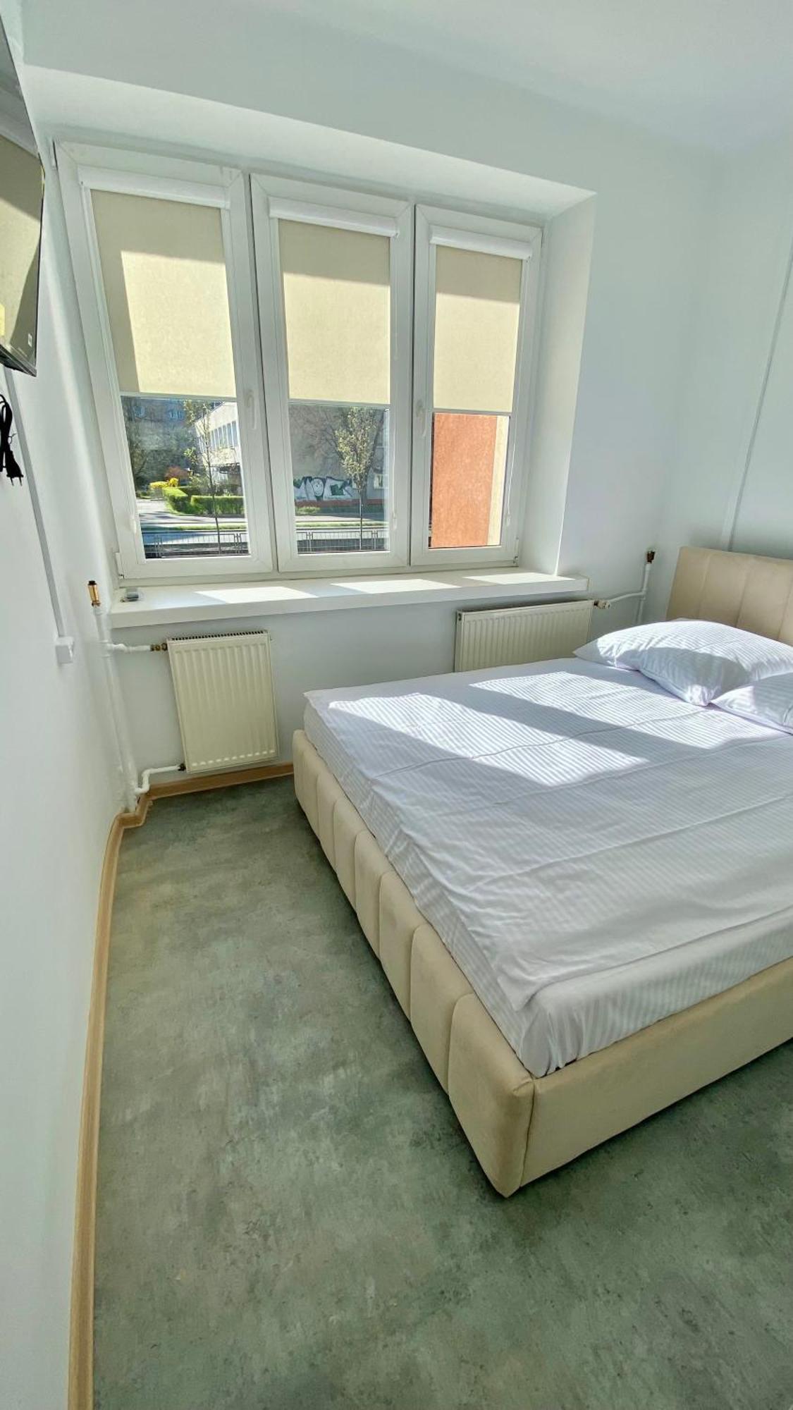 Hostel Harmonia Warsaw Exterior photo